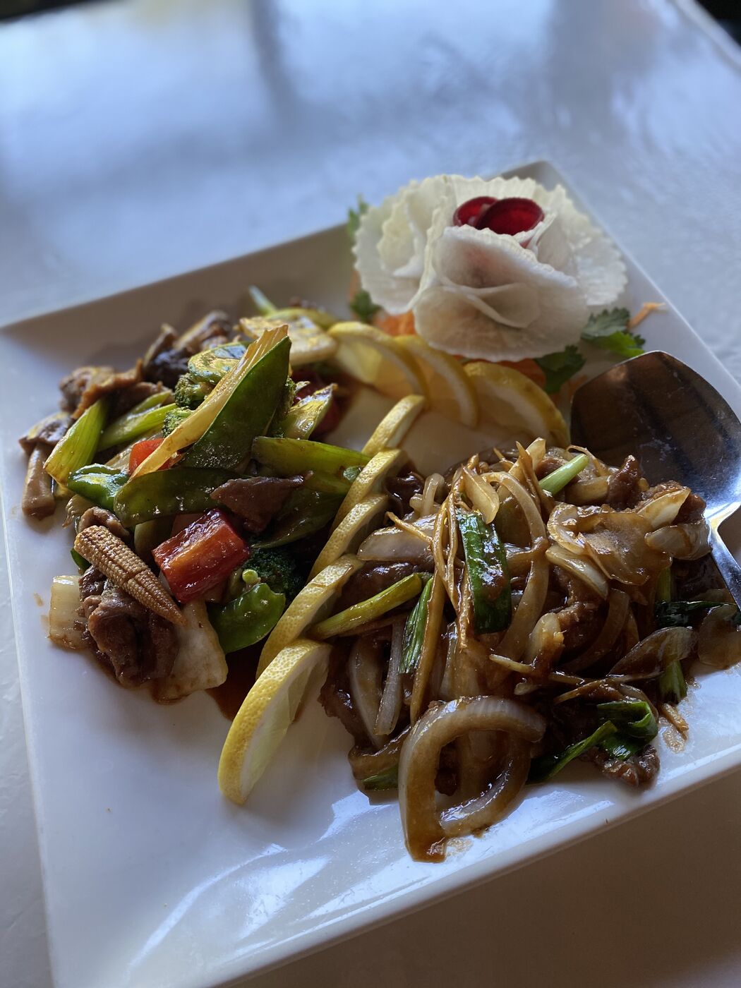 Wok-fired beef with vegetables
